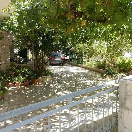 16404b * Sućuraj